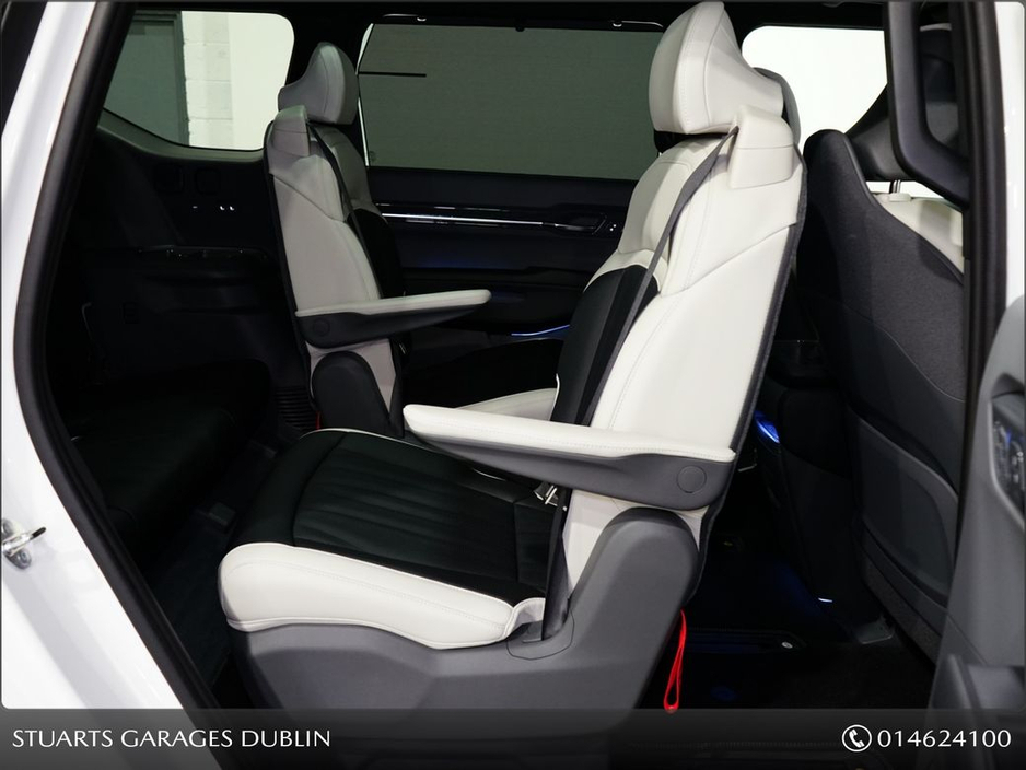 2025 Kia EV9 - image 24