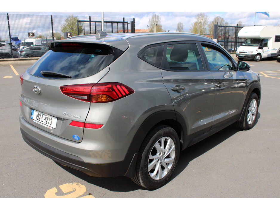 2019 Hyundai Tucson - image 5
