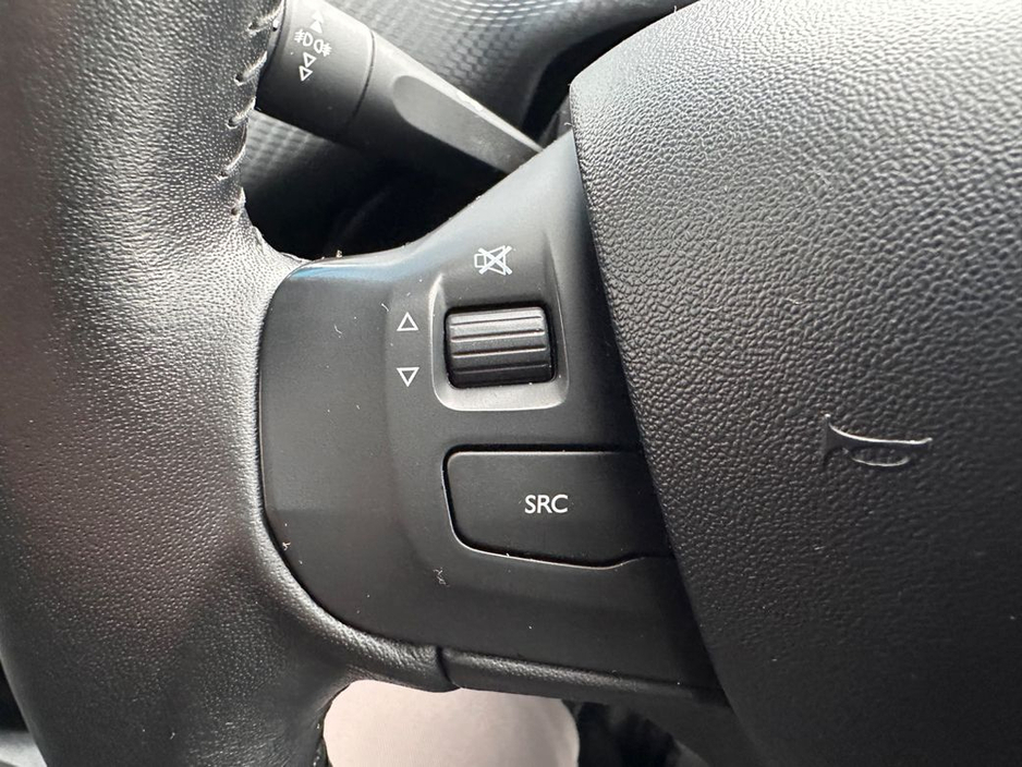 2017 Peugeot 2008 1.6 HDI, ACTIVE MODEL, FULL SERVICE HISTORY, FINANCE, WARRANTY, 5 STAR REVIEWS €9,995