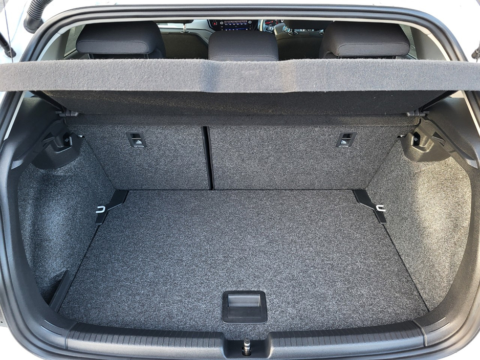 2019 Volkswagen Polo - image 17