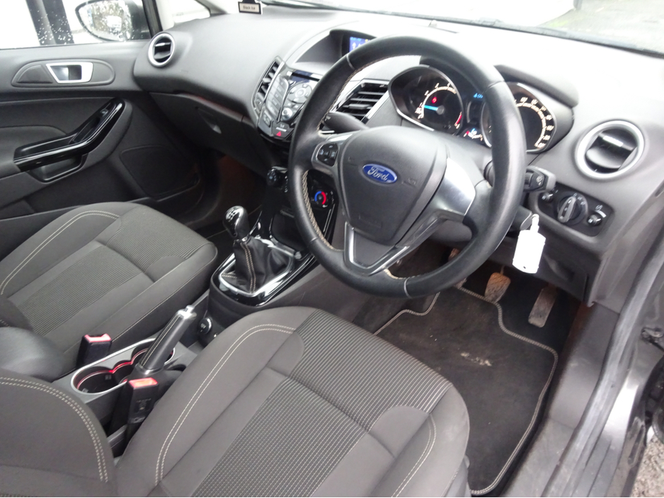 2016 Ford Fiesta TITANIUM 1.25 PETROL 60PS 5 DOOR LOW MILEAGE KEY 104 €9,950
