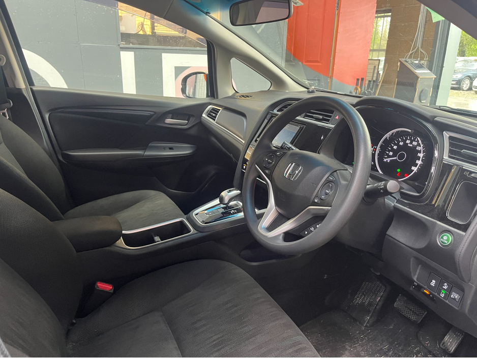 2022 Honda Shuttle €17950! 2022 HONDA SHUTTLE HYBRID SENSING 1.5 / CRUISE CONTRO / REVERSECAMERA €17,950