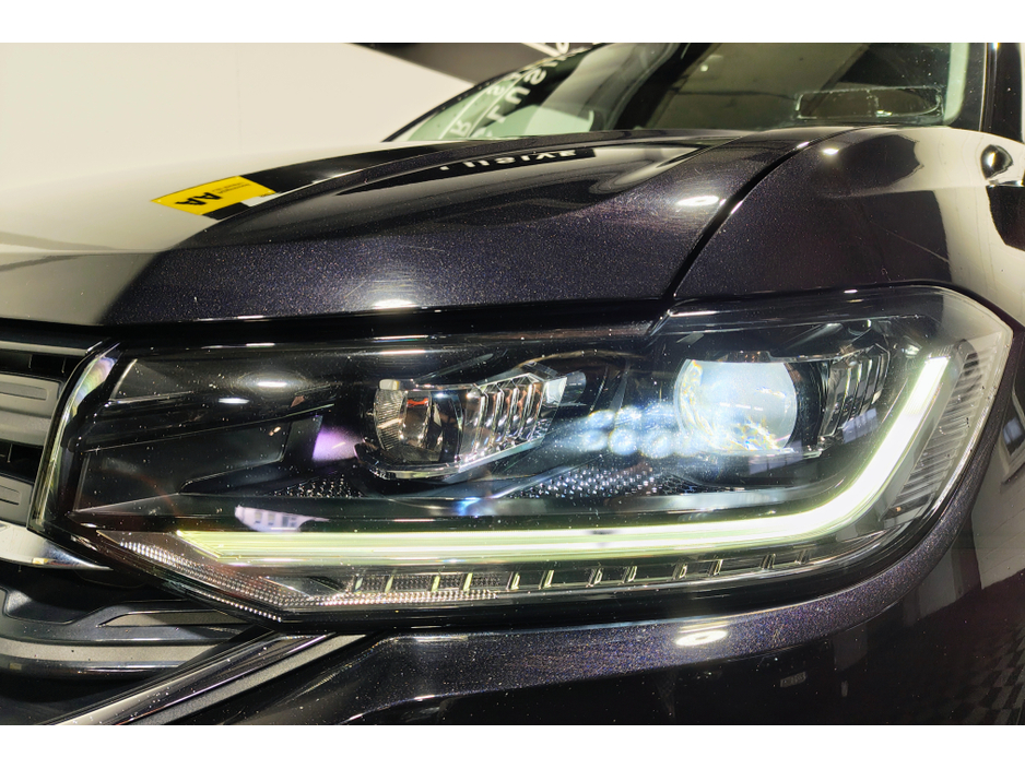 2023 Volkswagen T-Cross - image 4