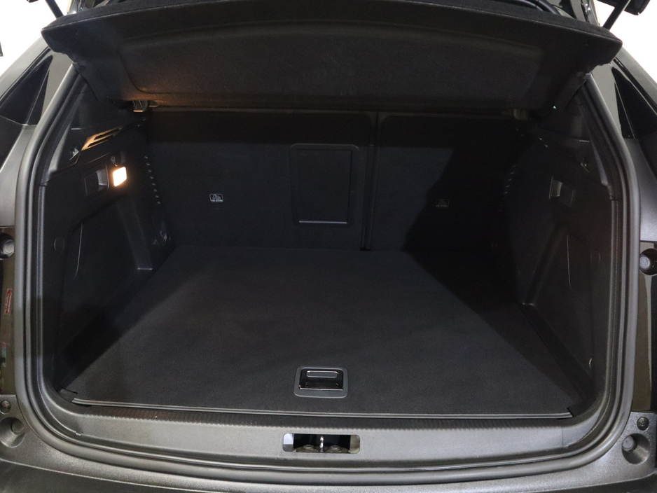2023 Peugeot 3008 - image 25