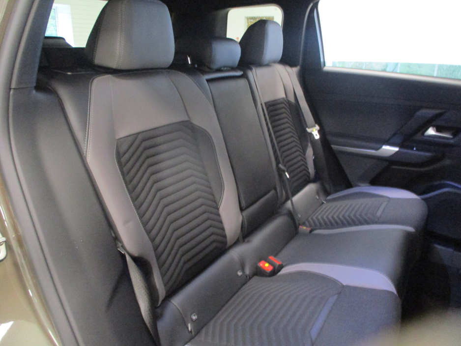 2026 Jeep Compass - image 14