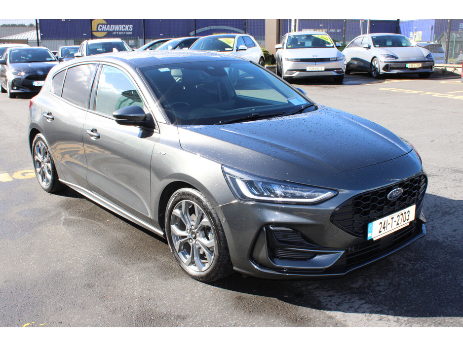 2024 Ford Focus - image 7