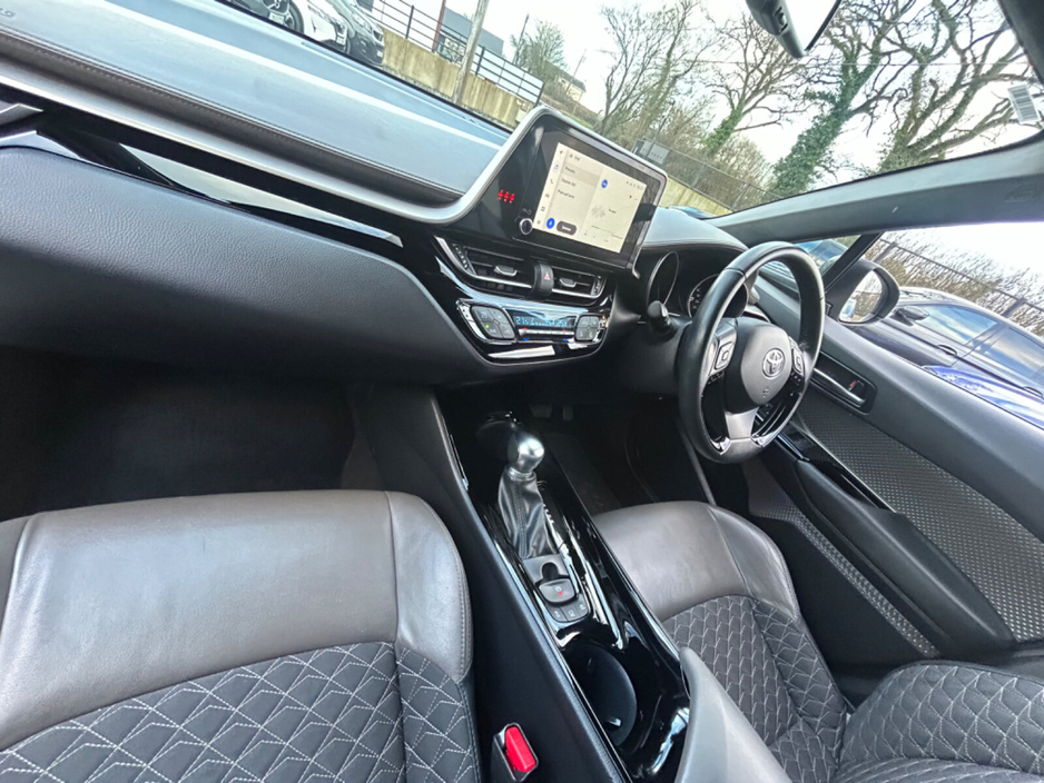 2023 Toyota C-HR 1.8 HYBRID SOL €24,850