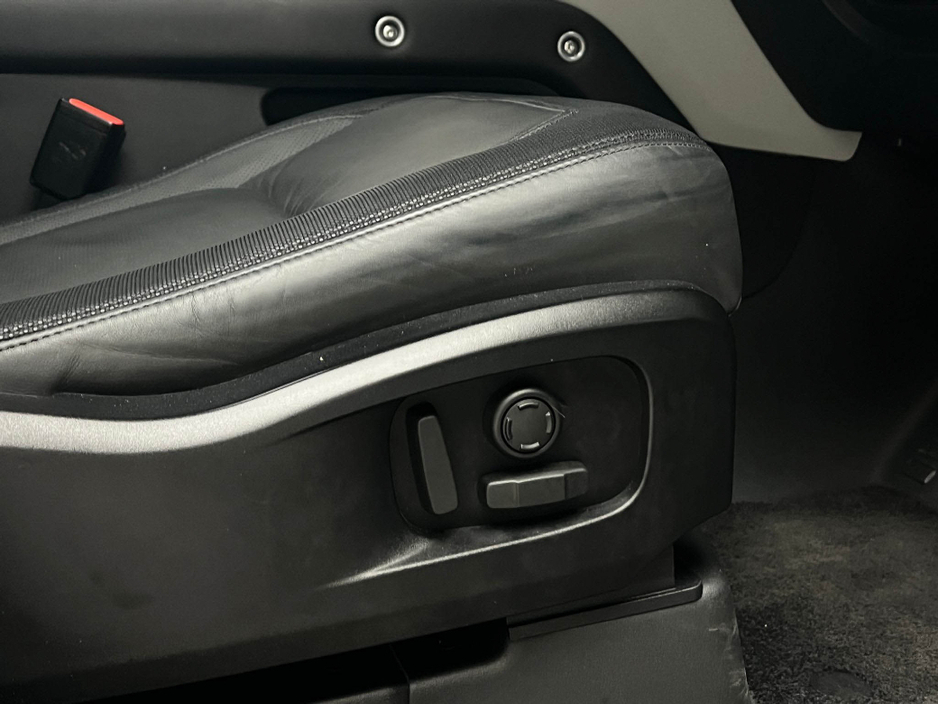 2024 Land Rover Defender HSE X-DYNAMIC P400E €87,990