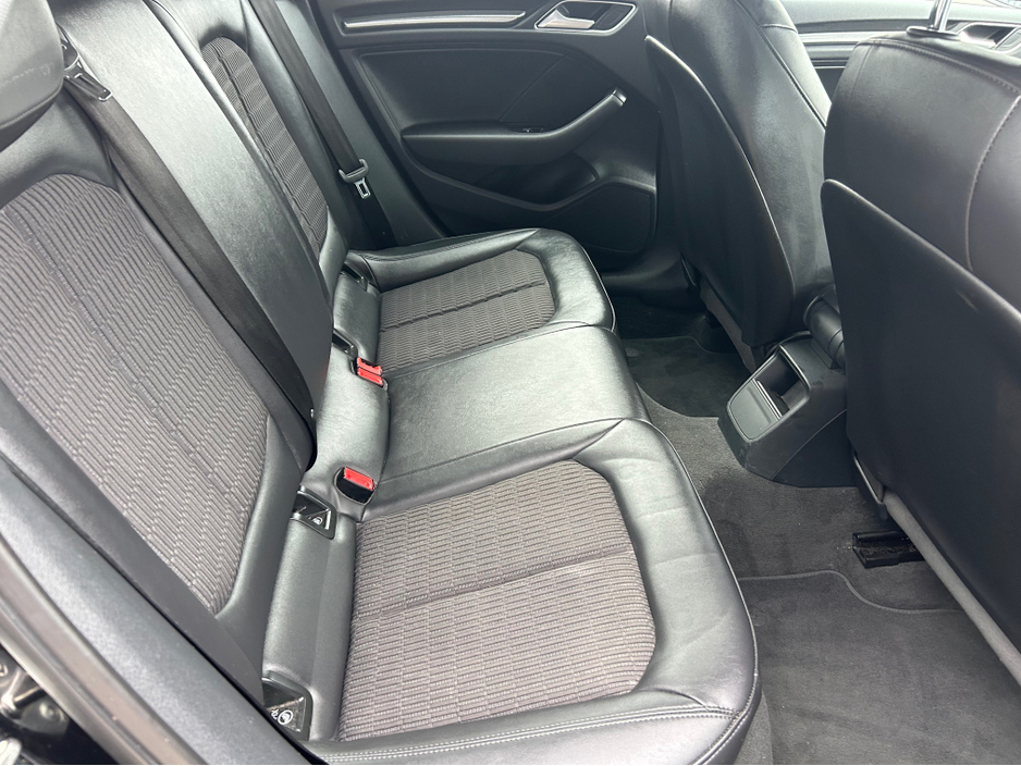 2017 Audi A3 LIMOUSINE 1.6 TDI 110 SE 4DR €13,950