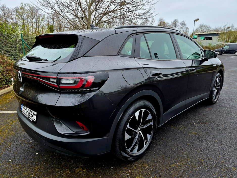 2022 Volkswagen ID.4 - image 2