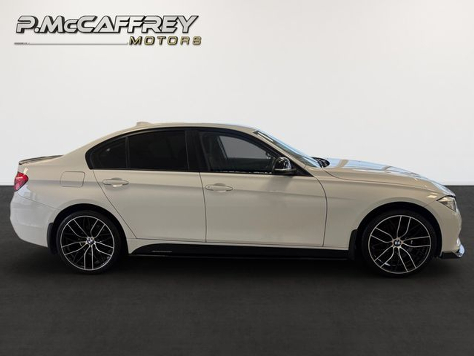 2016 BMW 3 Series 320d EfficientDynamics Plus Auto €15,995