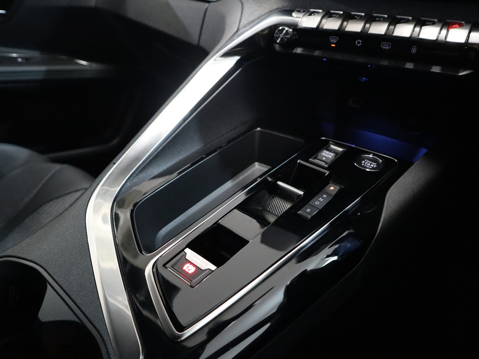2023 Peugeot 3008 - image 22