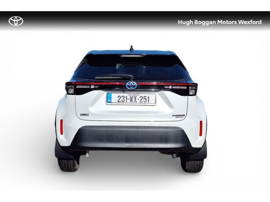 2023 Toyota Yaris Cross - image 4