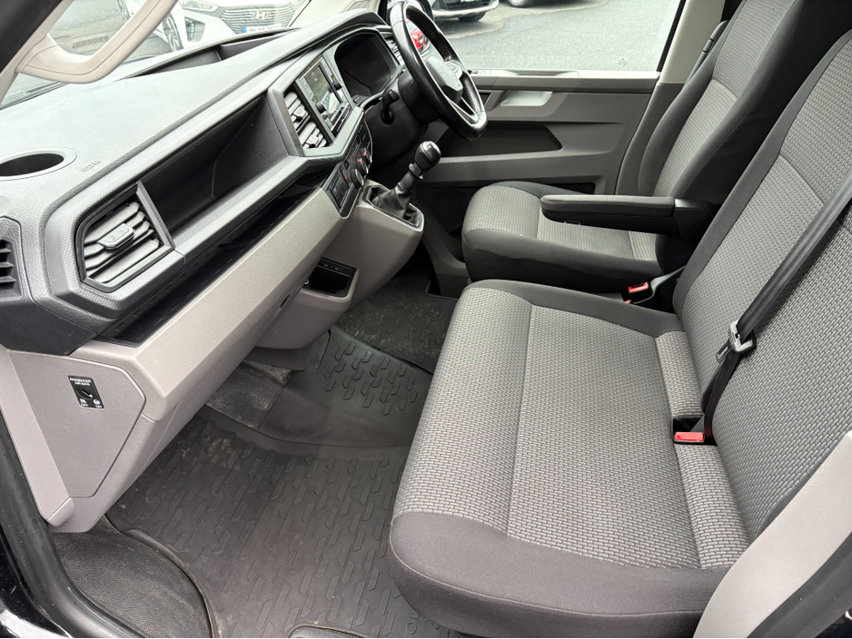 2022 Volkswagen Transporter T6 LWB Trendline 2.0 TDI 110HP €15,950