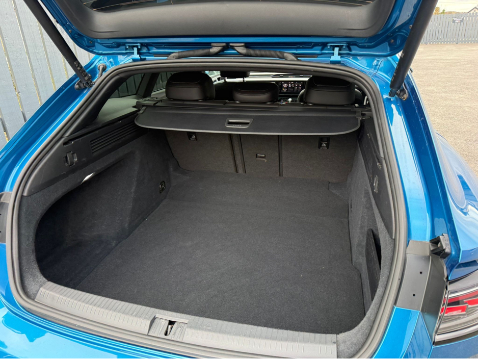 2023 Volkswagen Arteon - image 23