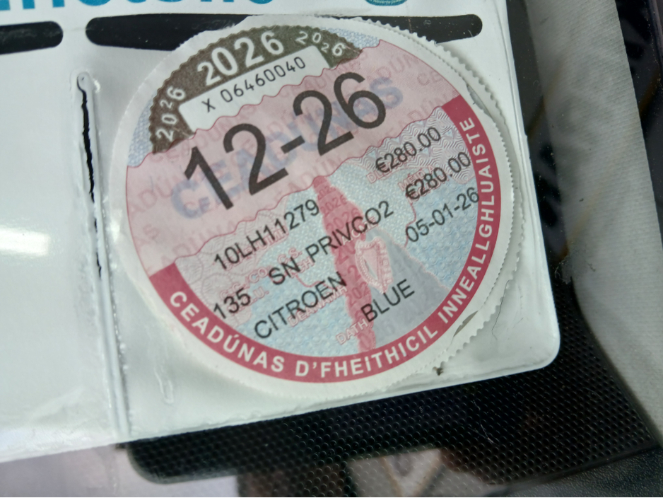 2010 Citroen C4 Picasso - image 4