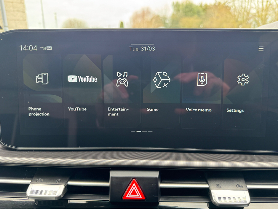 2026 Kia Sportage - image 24