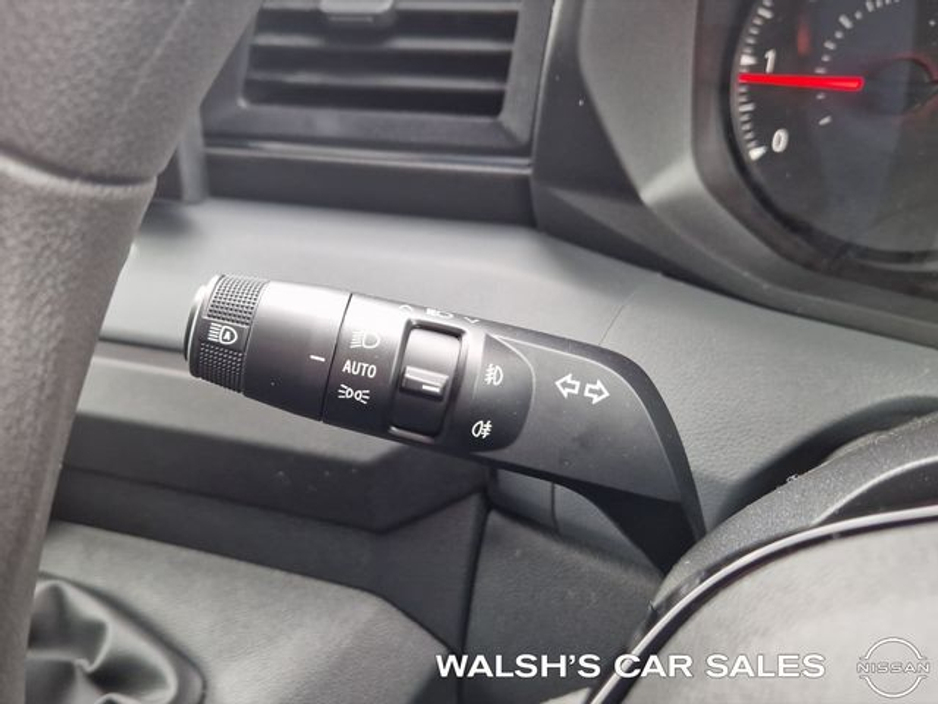 2026 Nissan Interstar L3H2 FWD 130 SV PREMIUM + HEATED WINDSCREEN €35,000