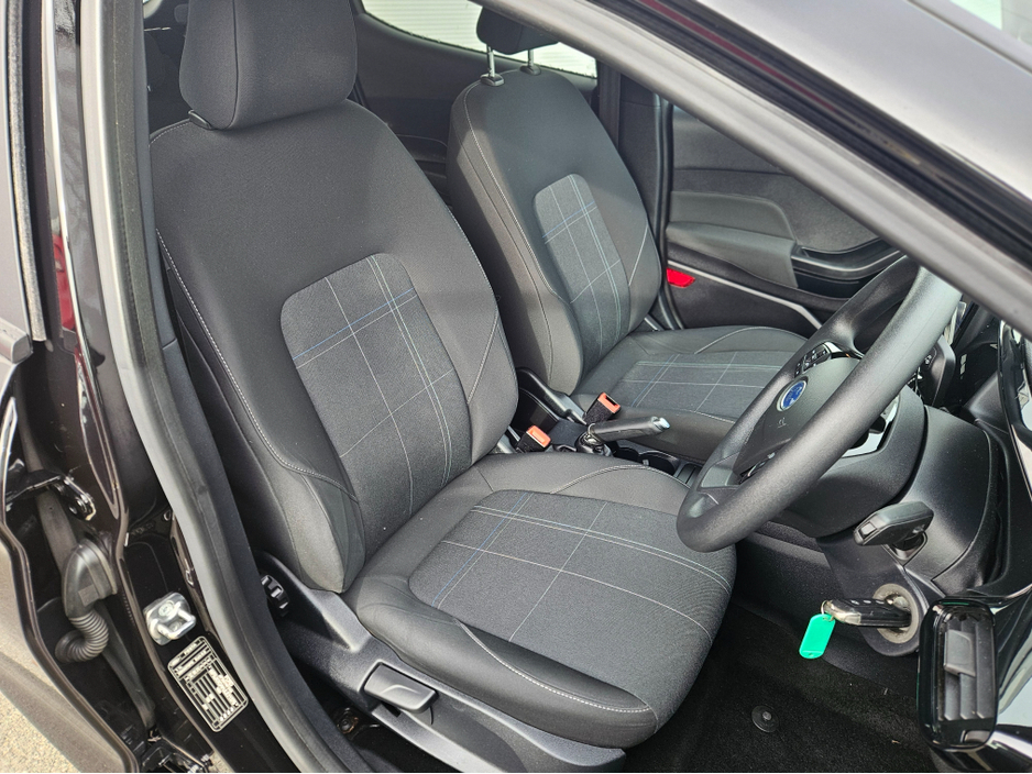 2021 Ford Fiesta 1.1 CONNECTED 5DR €16,950