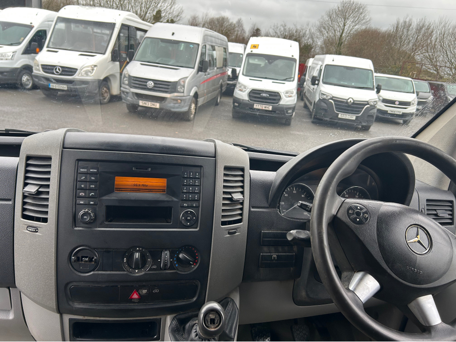 2015 Mercedes-Benz Sprinter 313 CDI €9,400