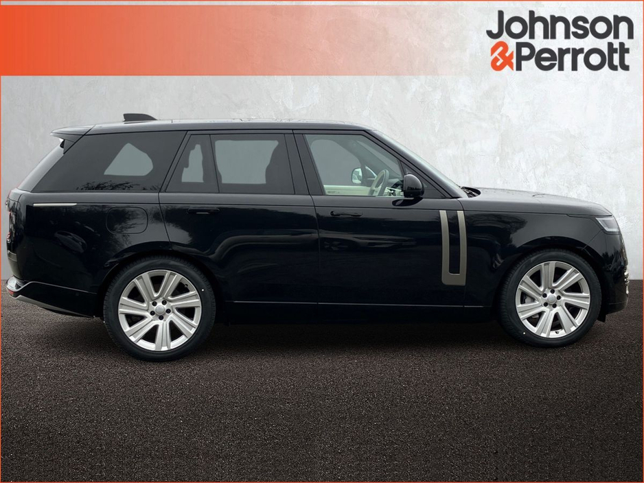 2024 Land Rover Range Rover - image 6