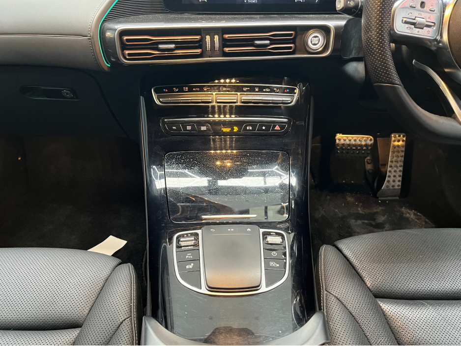 2021 Mercedes-Benz EQC - image 23