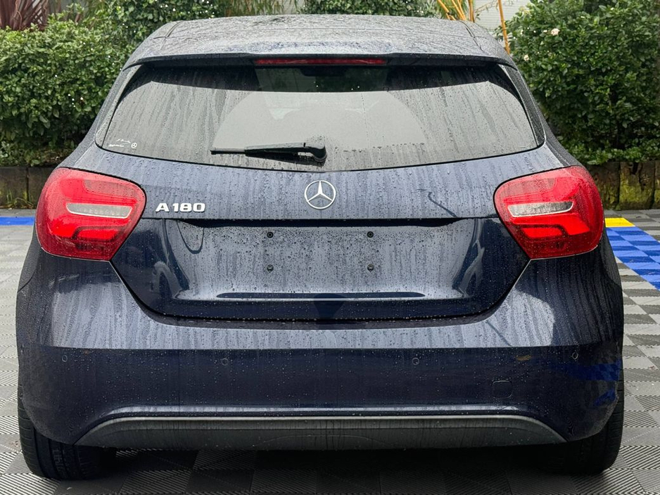 2018 Mercedes-Benz A Class A180 AMG-STYLE 1.6 // NEW 19" AMG-LINE ALLOYS // BLUETOOTH MUSIC // ADAPTIVE CRUISE CONTROL €20,900