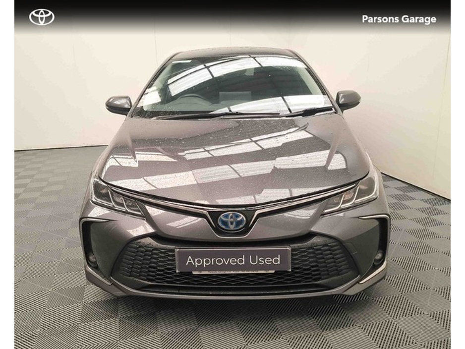 2023 Toyota Corolla LUNA SPORT SALOON 4DR €25,995