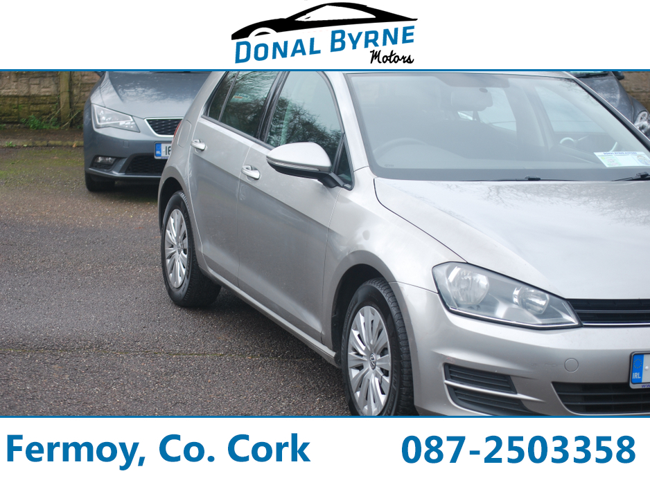 2014 Volkswagen Golf - image 9