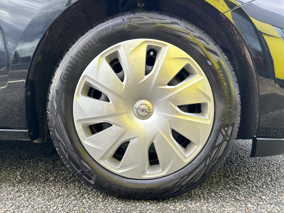 2021 Opel Astra 1.5 TURBO D 105PS 5DR €18,950