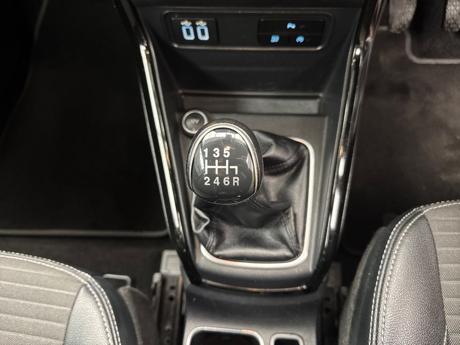 2020 Ford Ecosport - image 16