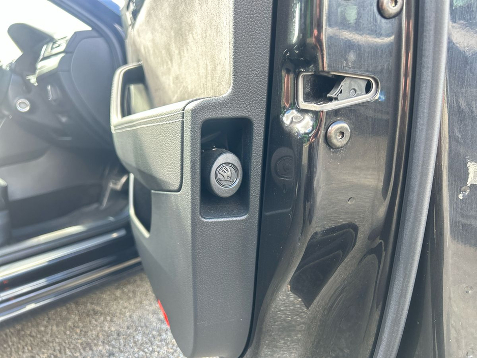 2024 Skoda Superb - image 17