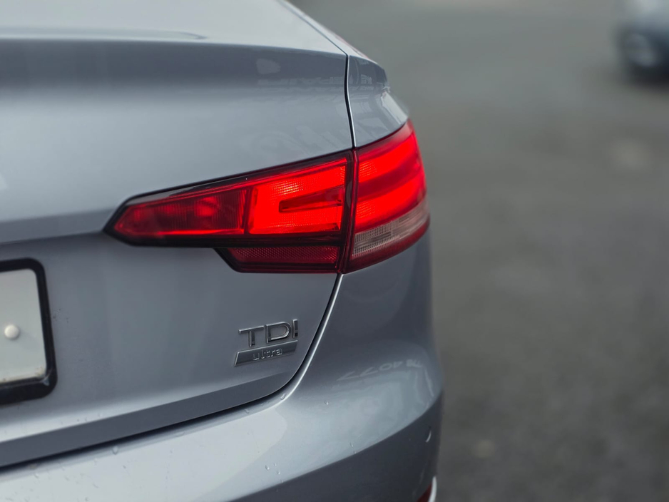 2017 Audi A4 2.0 TDI SPORT ULTRA 150PS 4 4DR AUTO €18,950