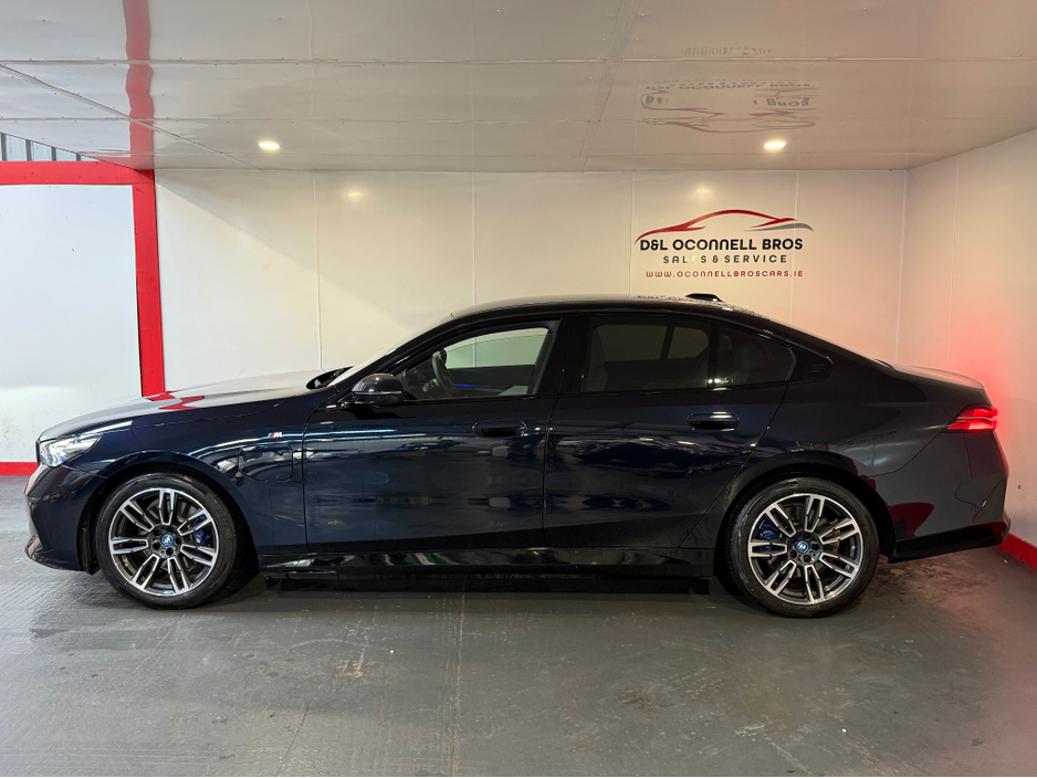 2024 BMW 5 Series 530E M SPORT 4DR AUTO €56,950