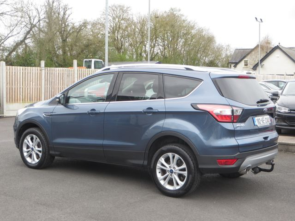 2018 Ford Kuga - image 5