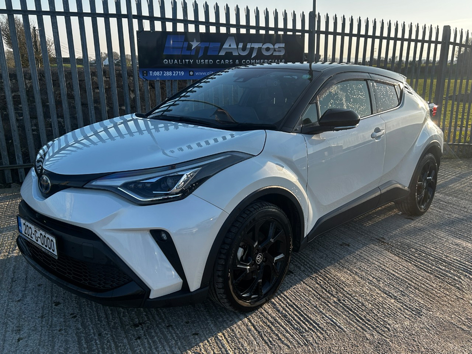 2020 Toyota C-HR - image 6