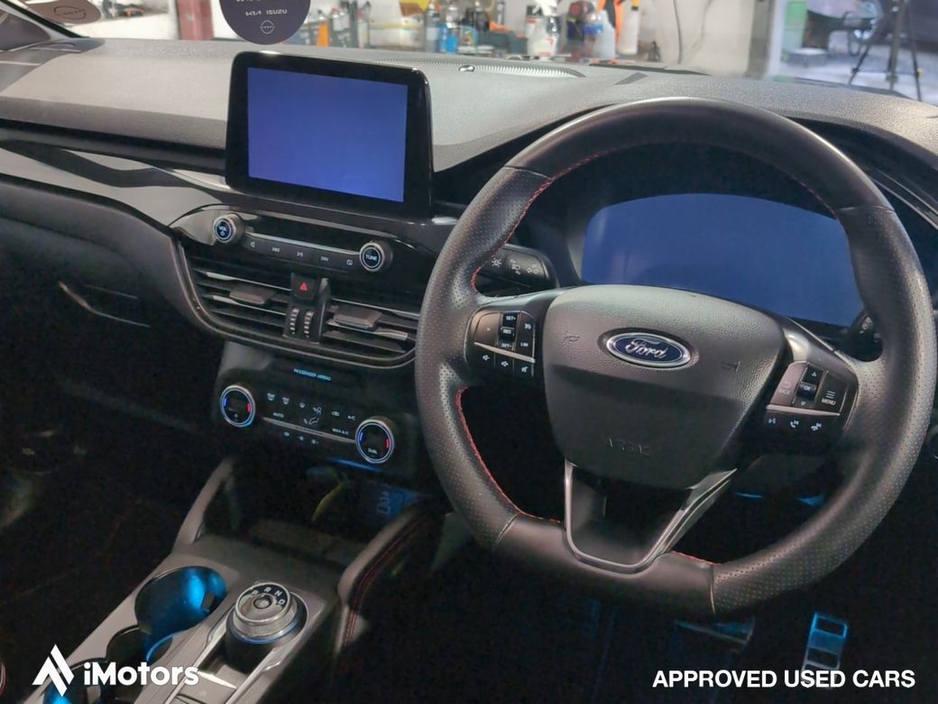 2022 Ford Kuga ST-LINE €26,900