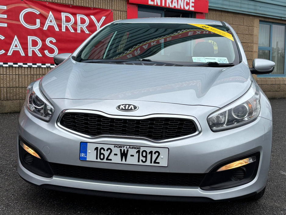 2016 Kia Ceed - image 3
