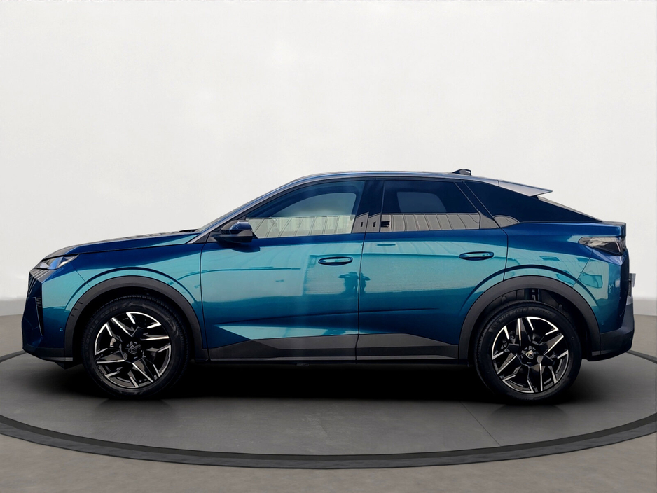 2025 Peugeot 3008 - image 8