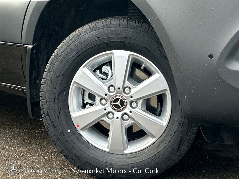 2026 Mercedes-Benz Sprinter - image 2