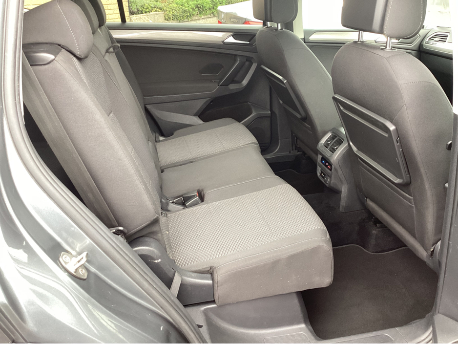 2018 Volkswagen Tiguan Allspace - image 16