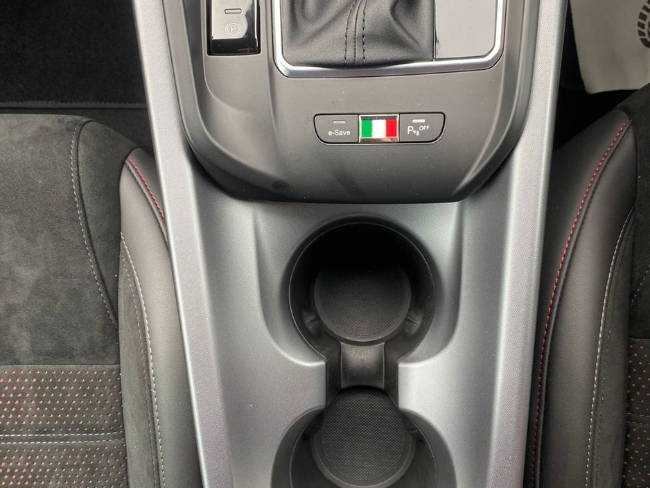 2025 Alfa Romeo Tonale - image 36