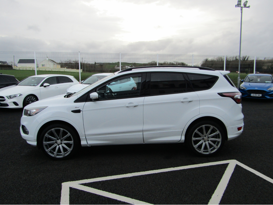 2017 Ford Kuga 1.5 TDCI 120PS  FWD 4DR ST-LINE