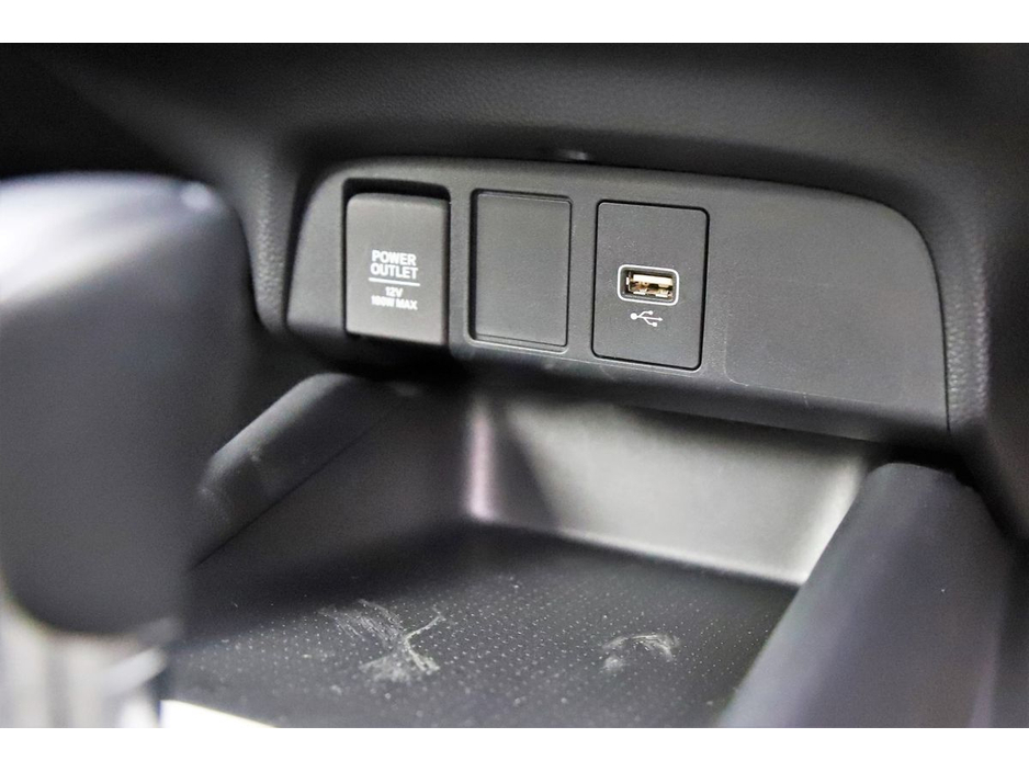 2023 Honda Fit 1.5 HEV E-CVT *9"ANDROID CAR PLAYER*PARK SENSORS*REVERSE CAM* €21,890