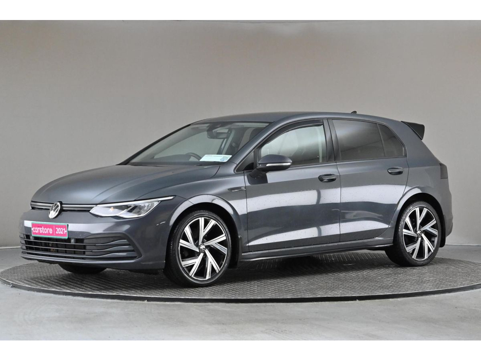 2021 Volkswagen Golf - image 4