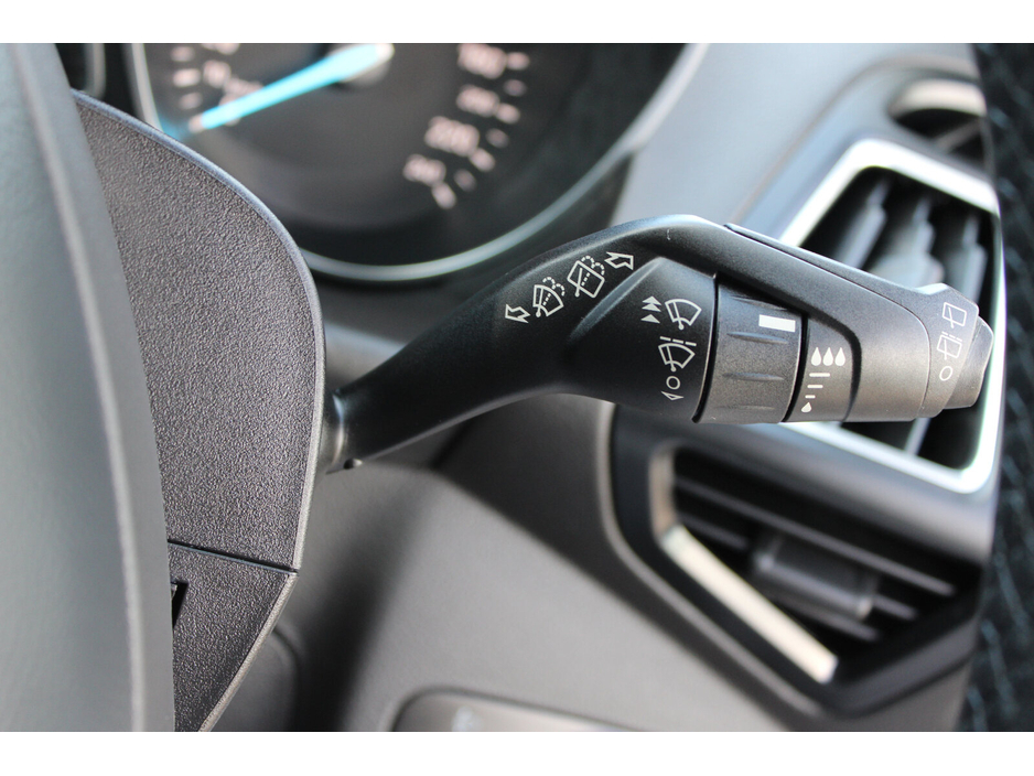 2019 Ford Kuga 1.5TDCi 120PS FWD Titanium €18,950