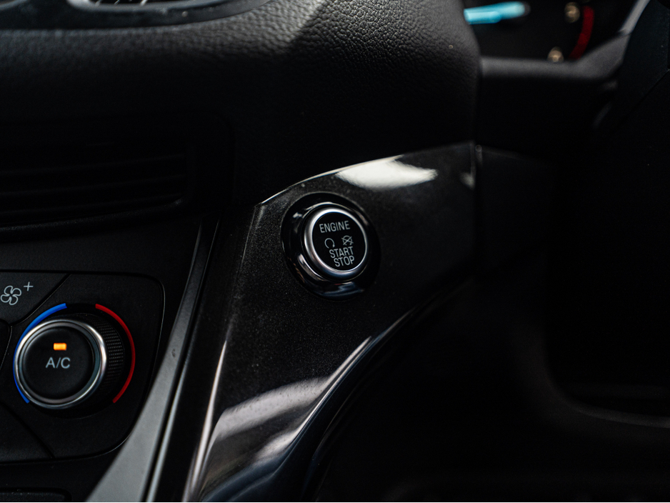 2017 Ford Kuga 2017 Kuga 1.5d TITANIUM/High spec/Warranty €13,888