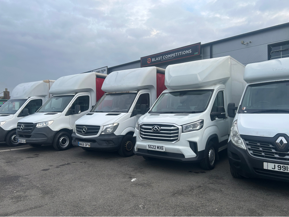 2019 Mercedes-Benz Sprinter - image 21