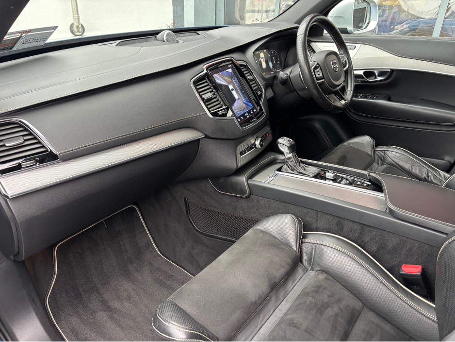 2019 Volvo XC90 - image 9