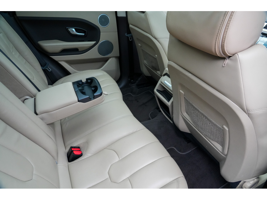 2014 Land Rover Range Rover Evoque - image 4